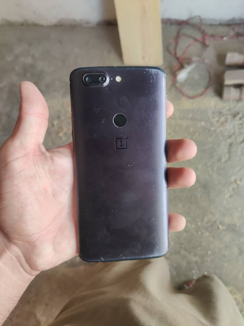 One Plus 5T 2