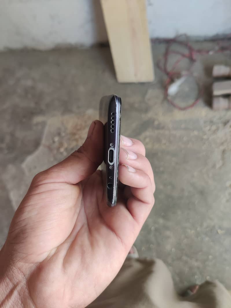 One Plus 5T 3