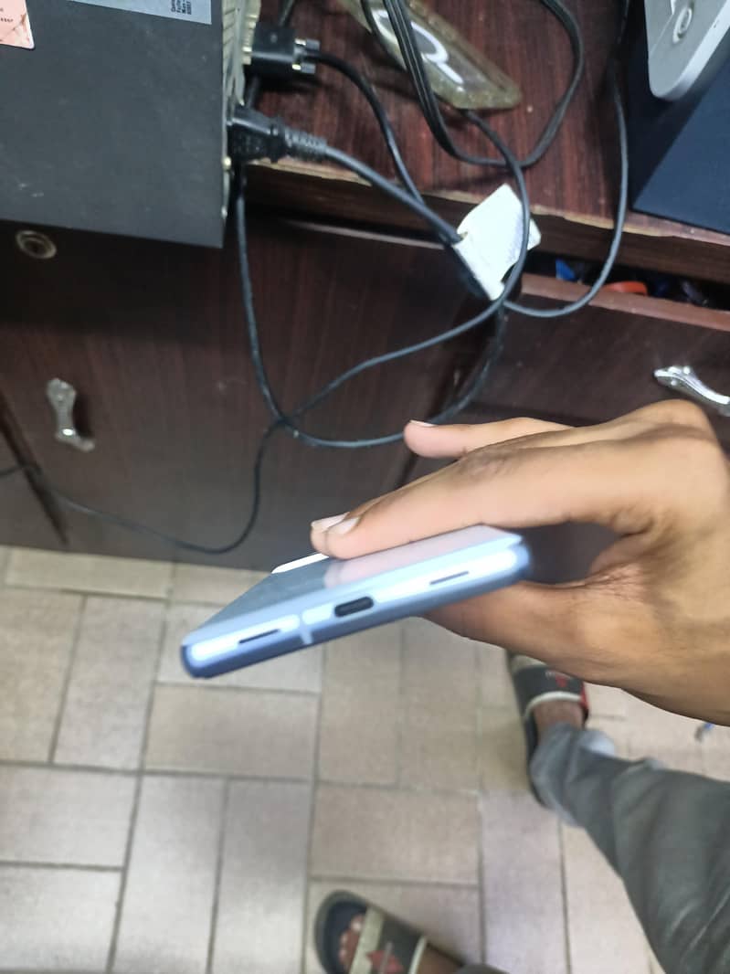 Google Pixel 7a 4