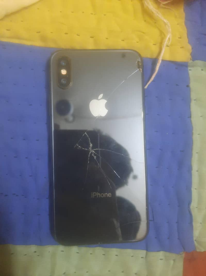 Apple iPhone X 4