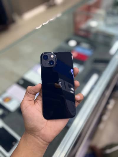 iPhone 13 Factory unlock