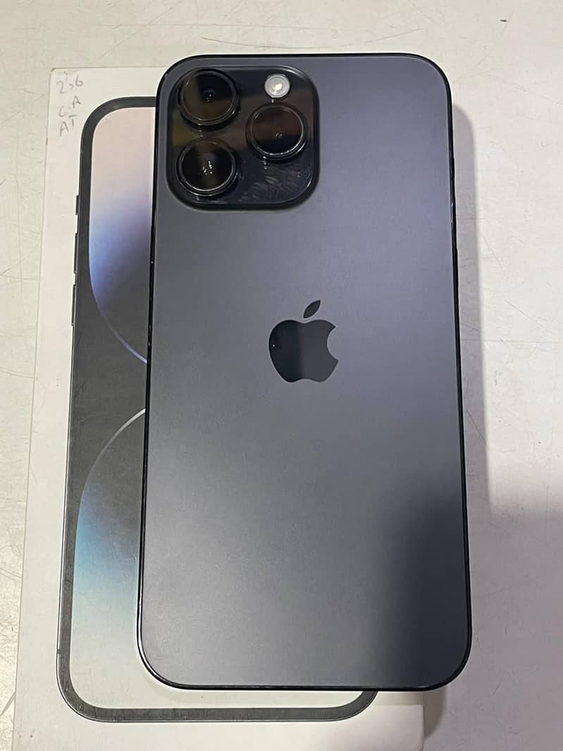 Apple iPhone 14 Pro Max 0