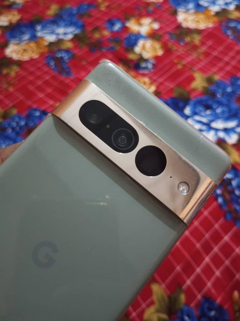 Google Pixel 7 Pro 0