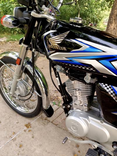 Honda 125 Model 2025 BLACK LusSh Condition For Lovers