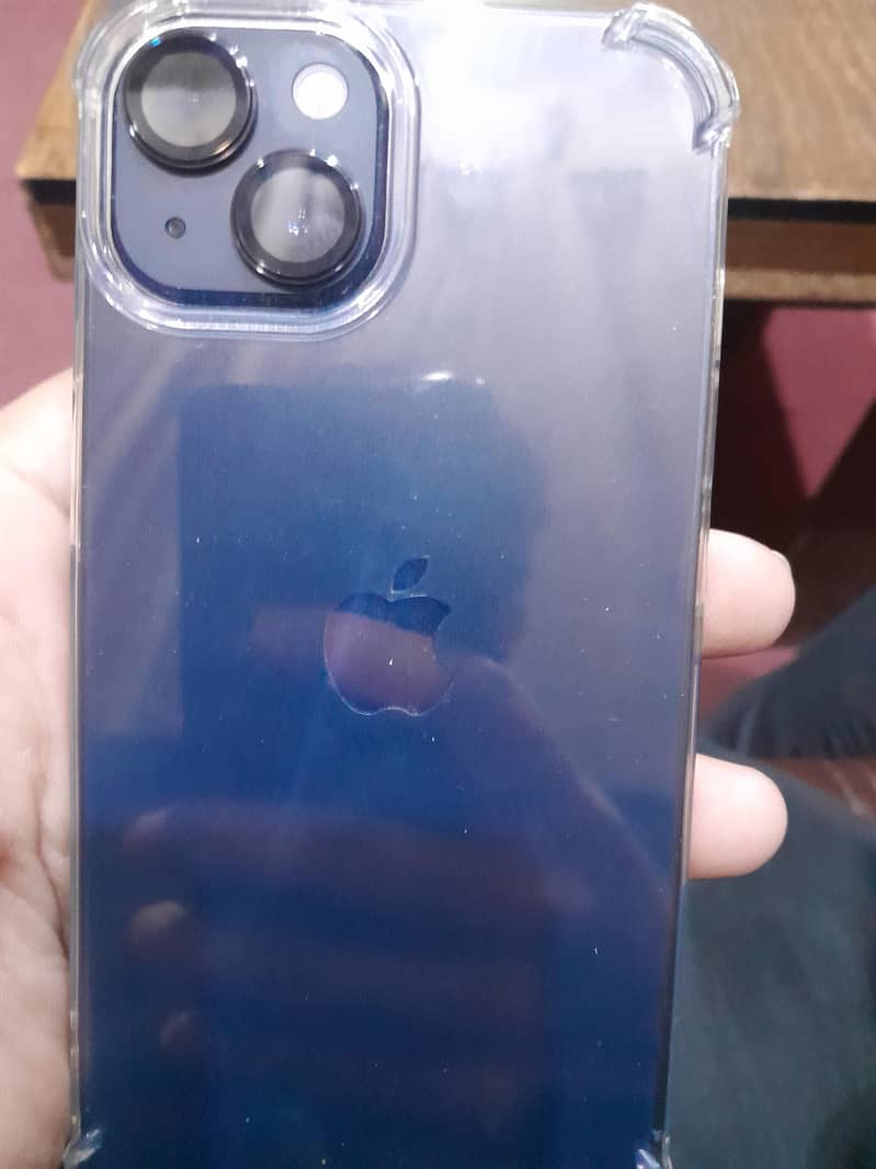 Apple iPhone 13 1