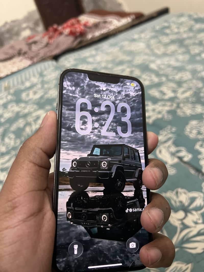 Apple iPhone 13 Pro 2
