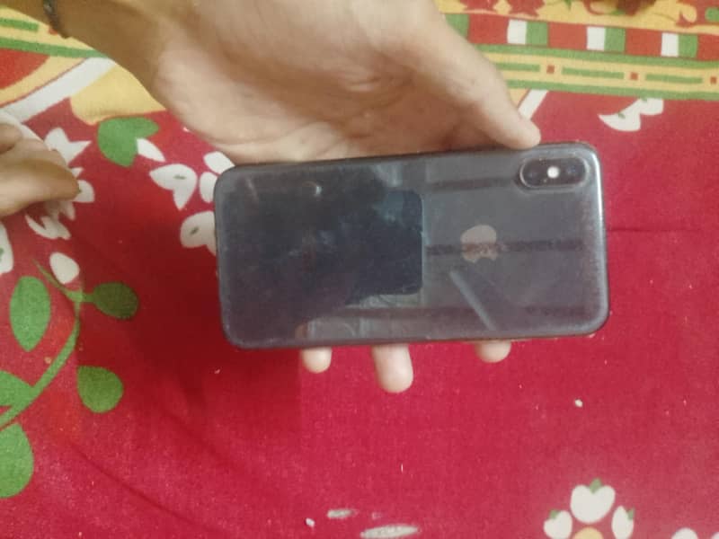 Apple iPhone X 4