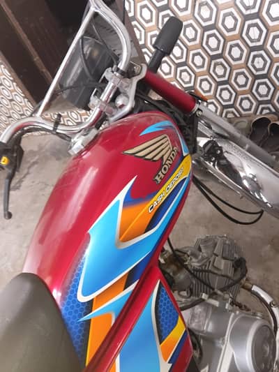 HONDA cd70 bike