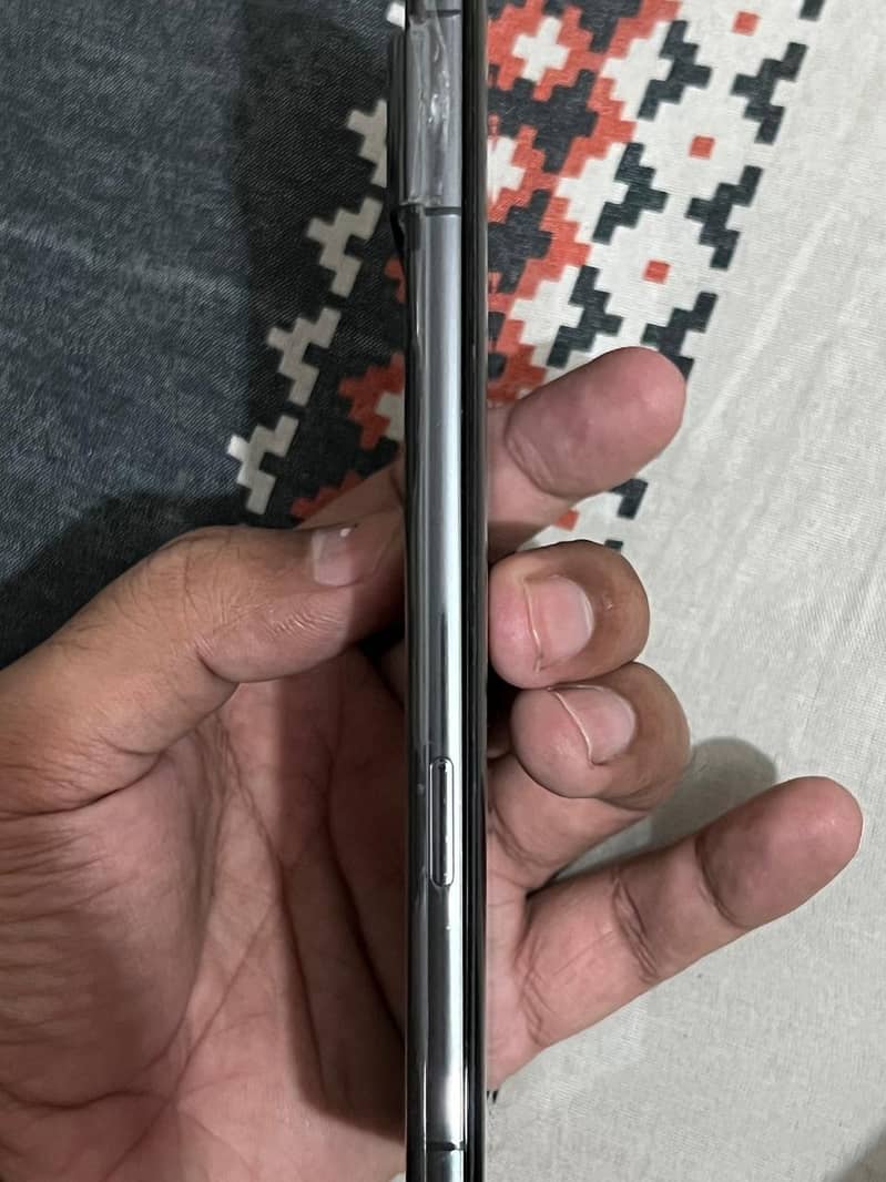 Google Pixel 7 Pro 2