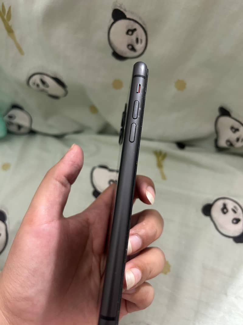 Apple iPhone 11 1