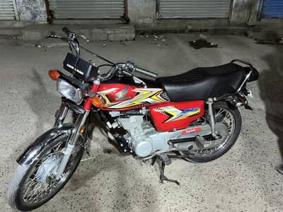Honda 125 25 model for sale urgent