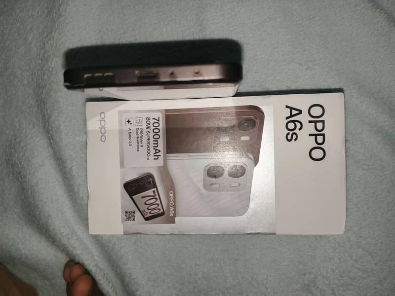 OPPO A6s 6