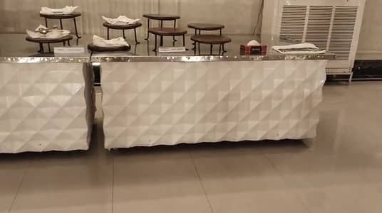 Catering Fiber Racks and metallic outer Slightly Used