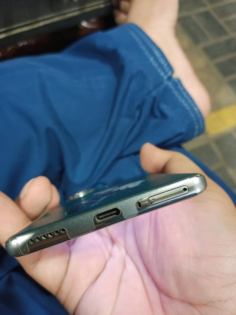 Tecno CAMON 40 Pro 5