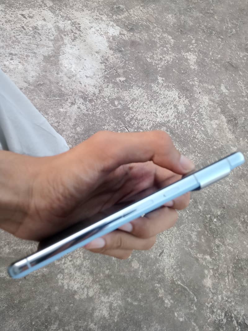 Google Pixel 8 Pro 5