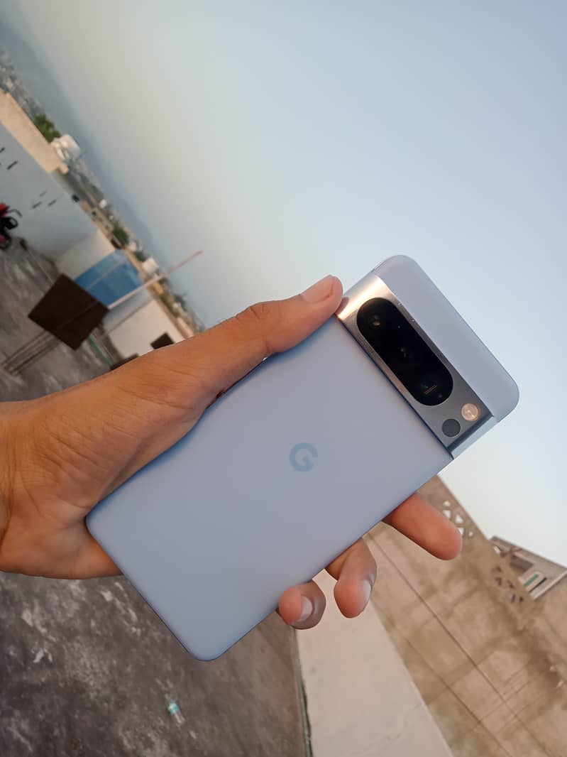 Google Pixel 8 Pro 8