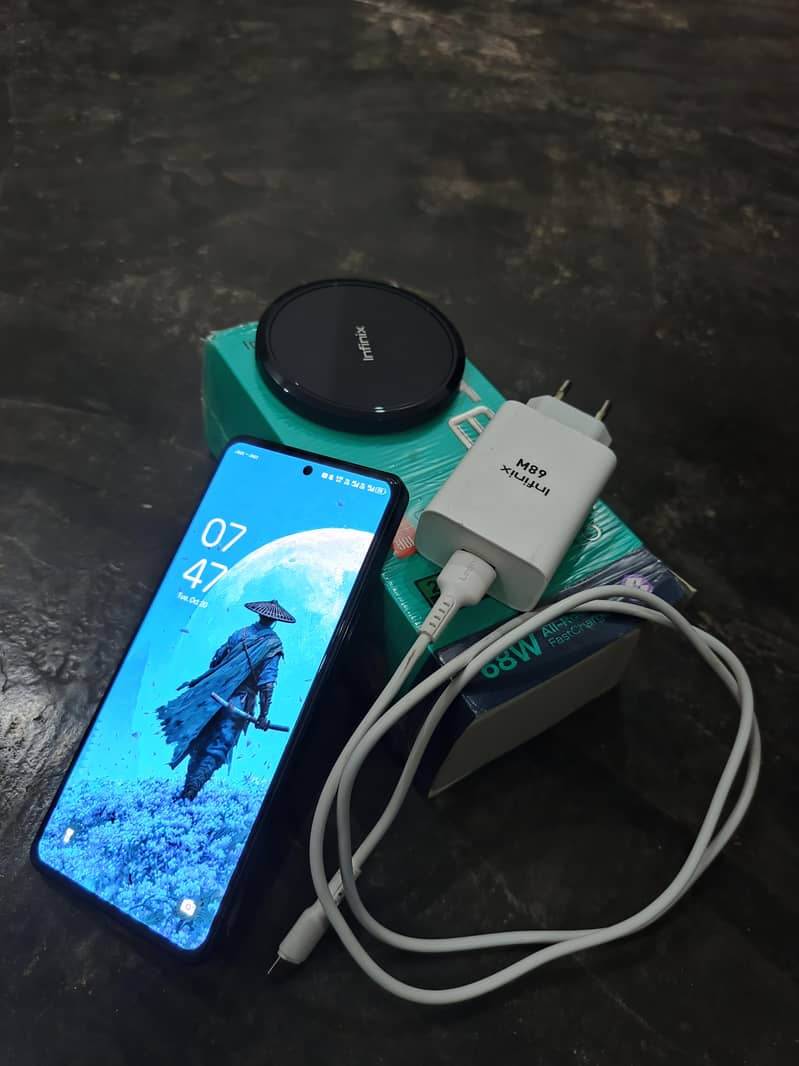 Infinix Note 30 Pro 0
