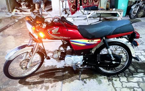 Honda cd 70 cc v good condition bike