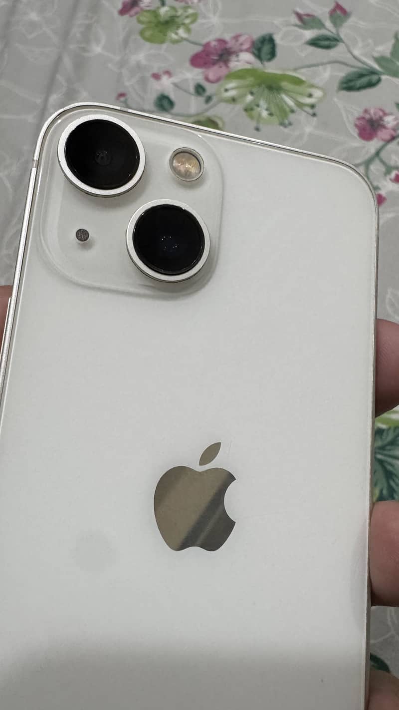 Apple iPhone 13 mini 3