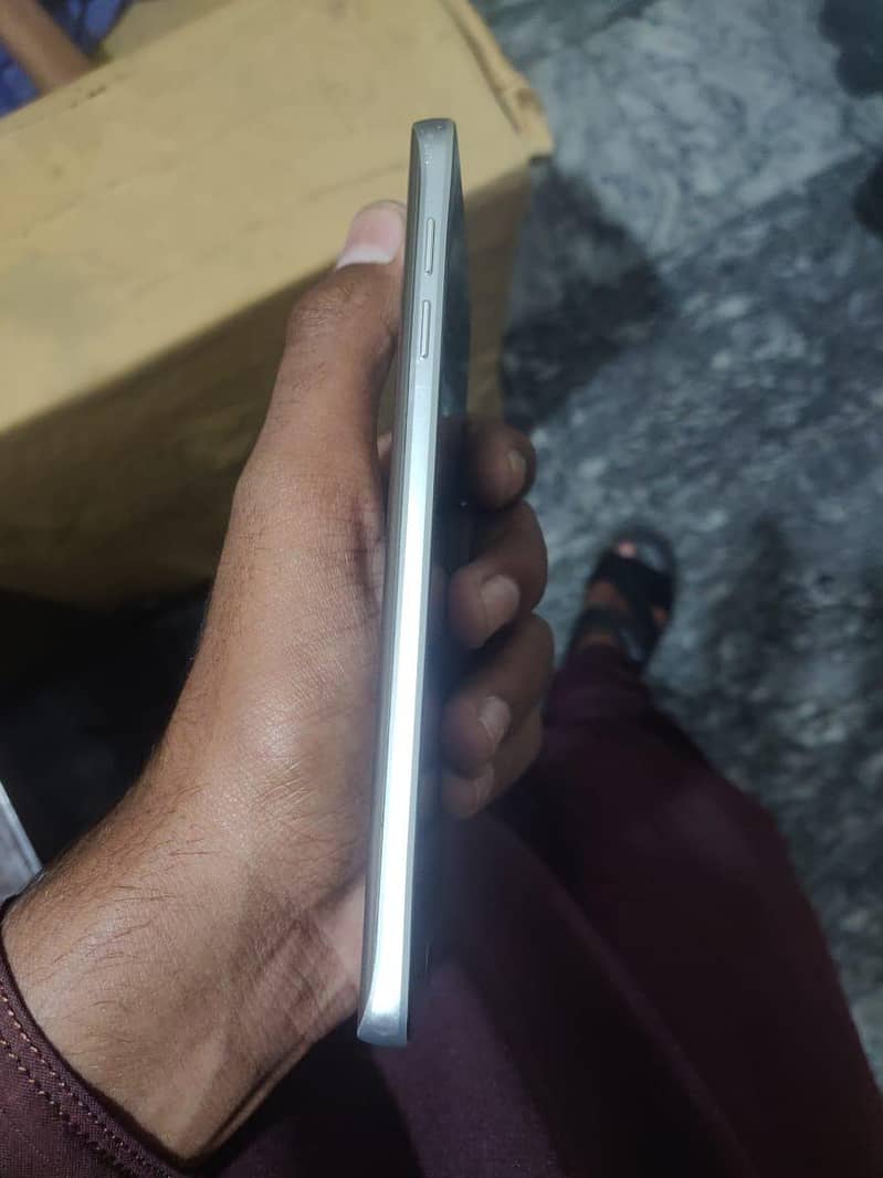 Samsung Mobile Note5 4