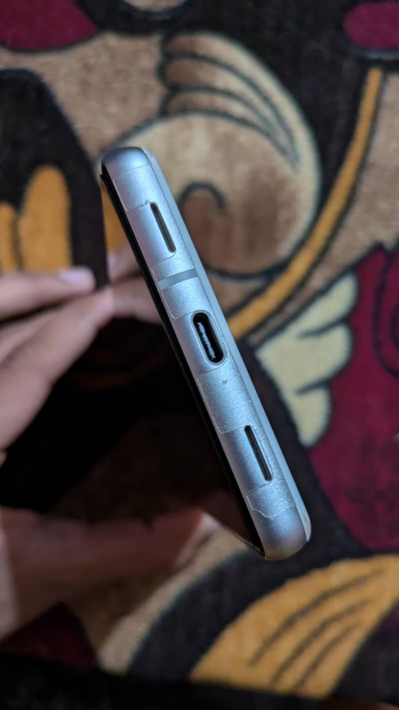 Google Pixel 7a 3