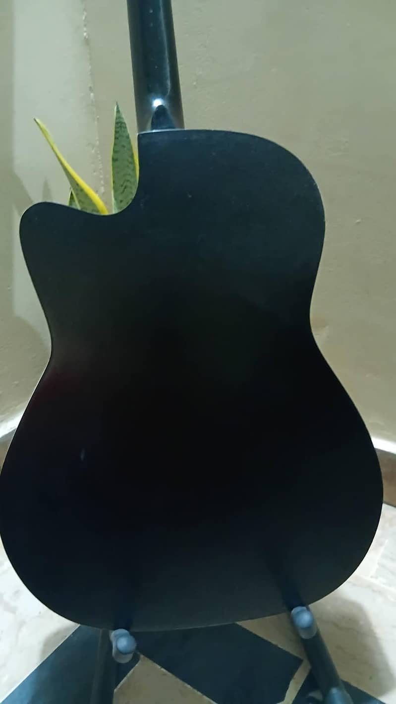 hochinson model E-10 5
