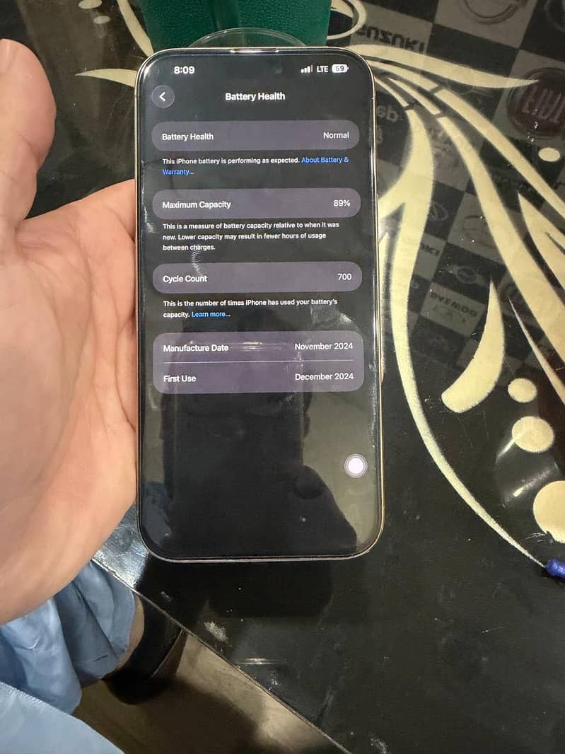 Apple iPhone 16 Pro Max 6