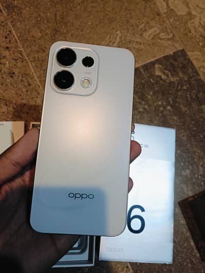 OPPO Reno 16f