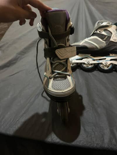 Skates