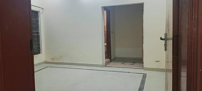 1 Kanal Upper Portion for Rent in Valencia Town Lahore Block C1 | 3 Bedrooms | Separate Meters & Gas