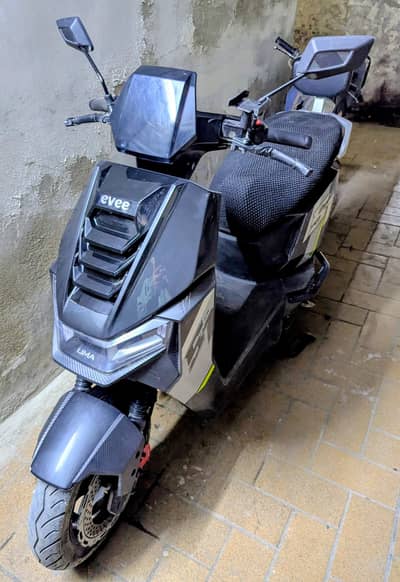 Evee S1 Air Electric Scooter (Lithium Battery) - 3,000 km