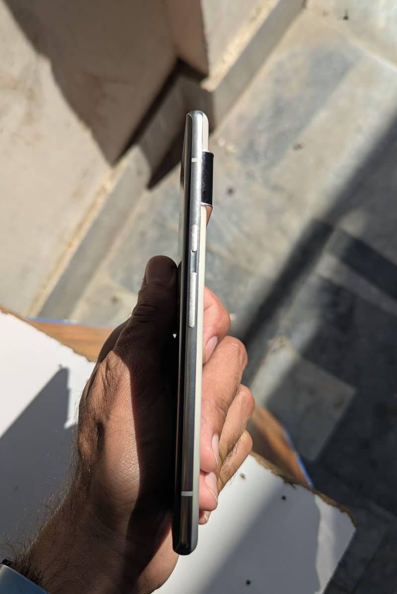 Google Pixel 6 Pro 2