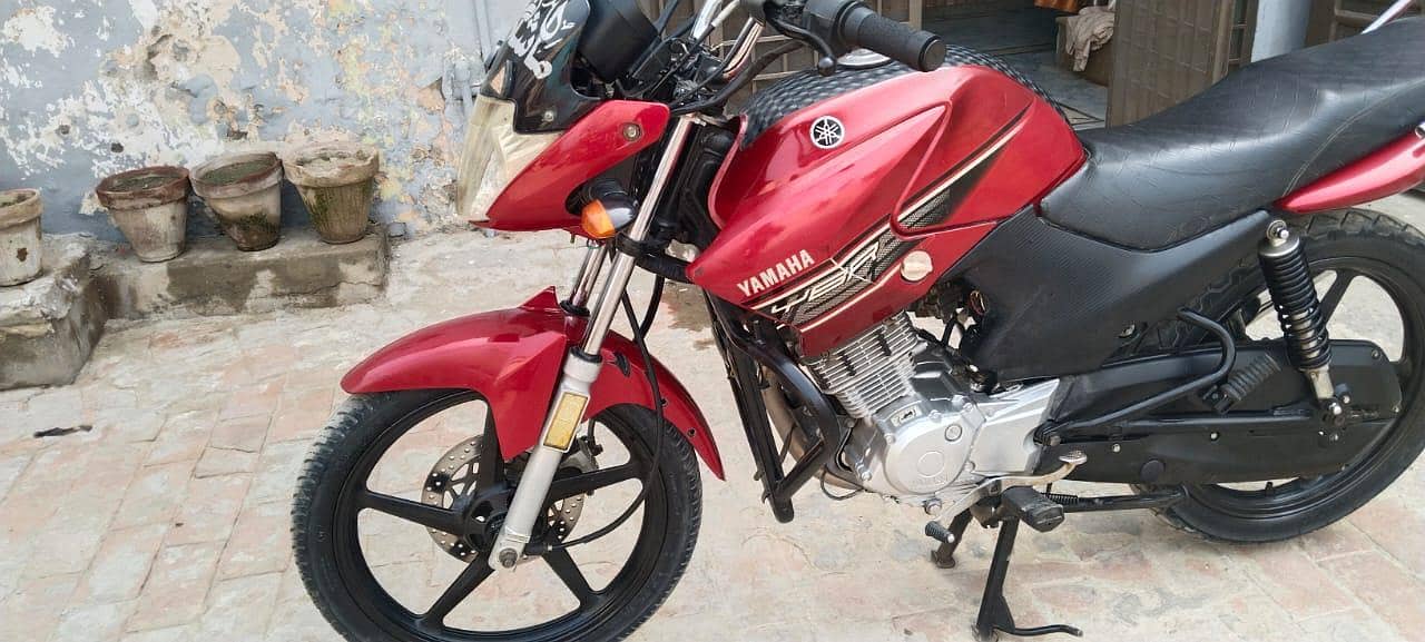 ybr 125 4