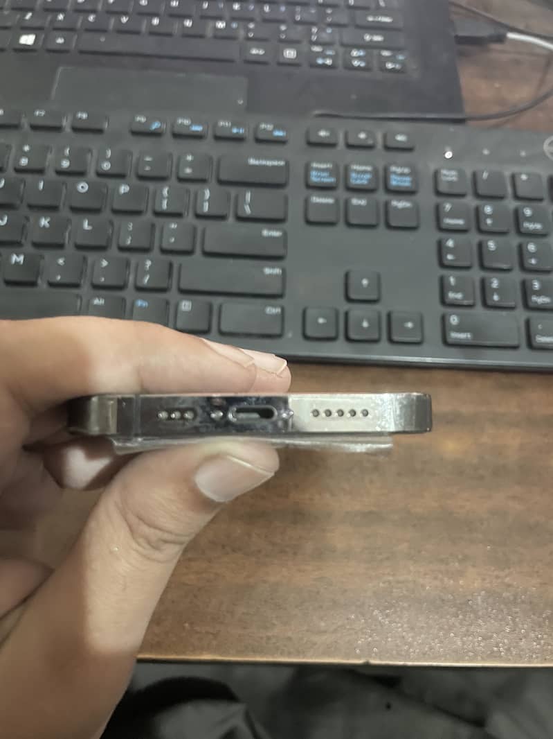 Apple iPhone 13 Pro 0