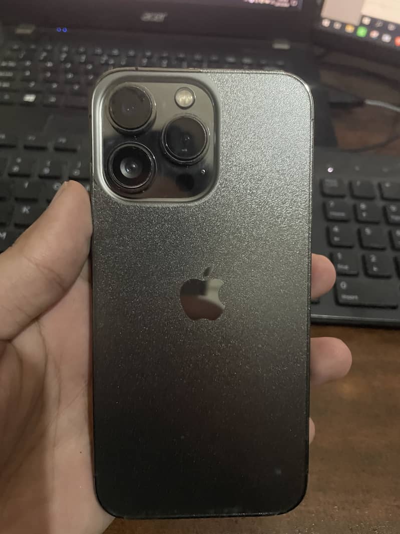 Apple iPhone 13 Pro 2