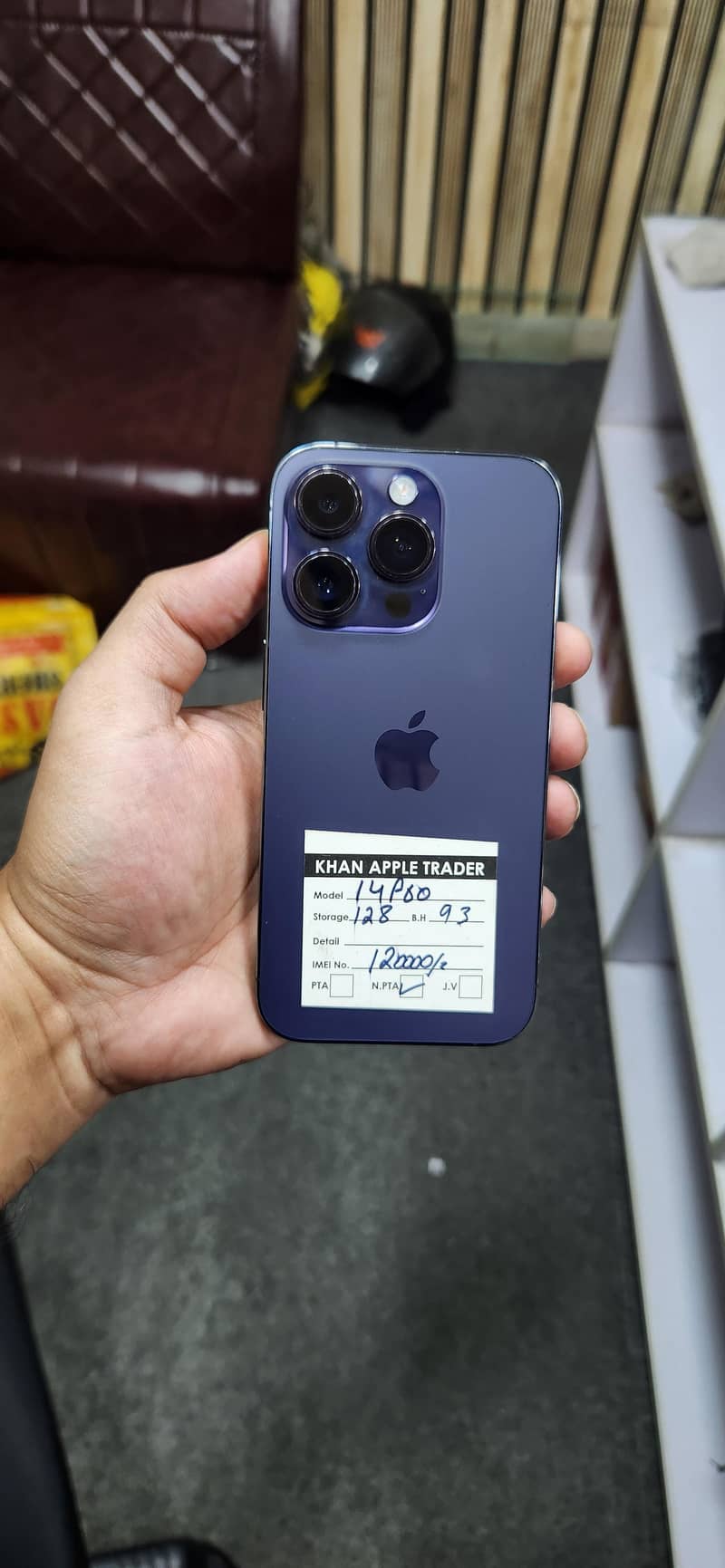 Apple iPhone 14 Pro 0