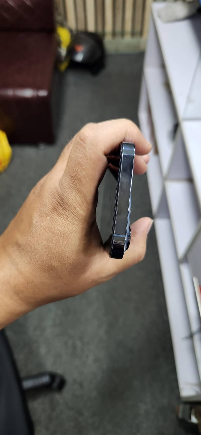 Apple iPhone 14 Pro 9