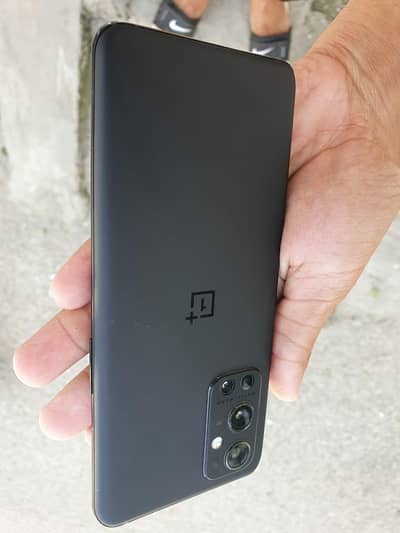 One Plus 9 Pro