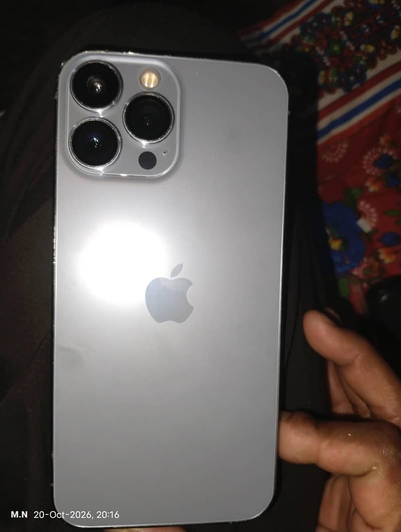 Apple iPhone 13 Pro Max 0