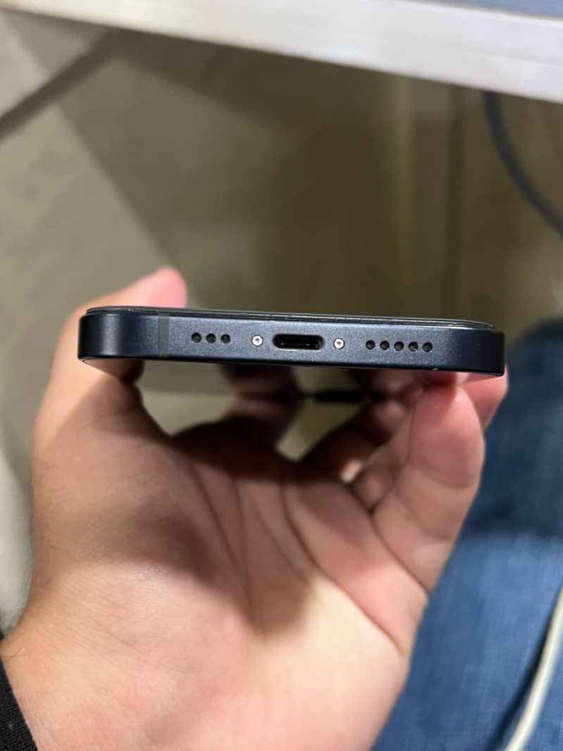 Apple iPhone 12 7