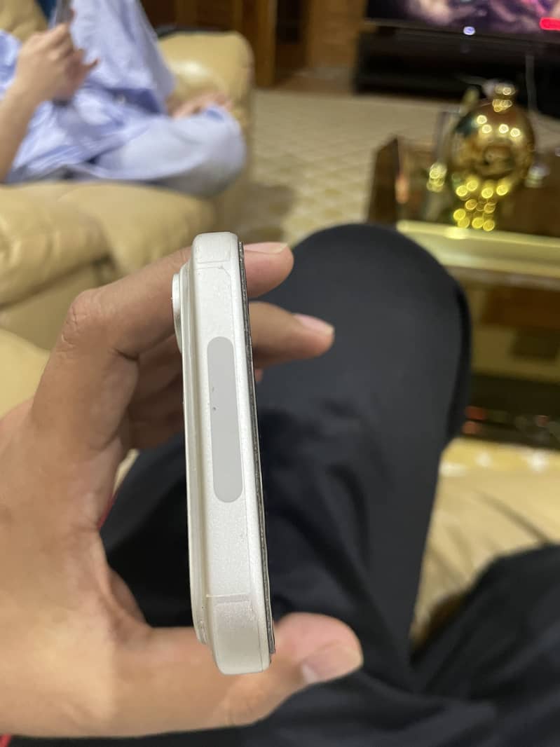 Apple iPhone 17 Pro Max jv 4