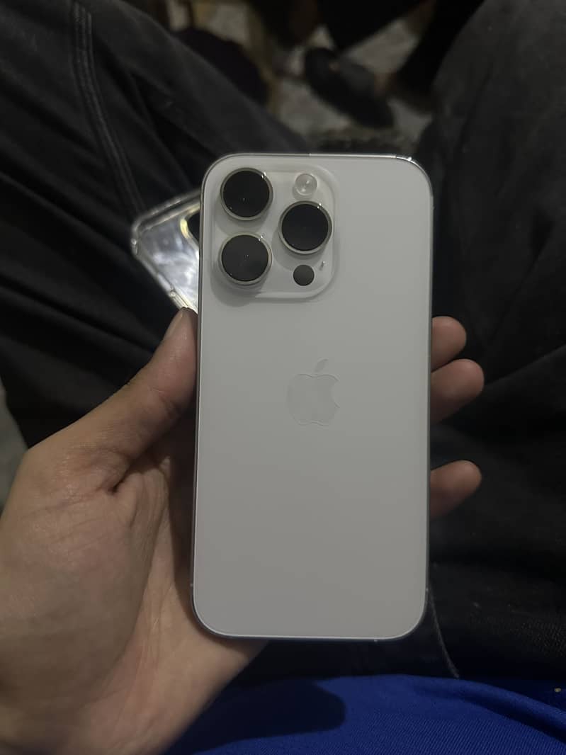 Apple iPhone 14 Pro 3