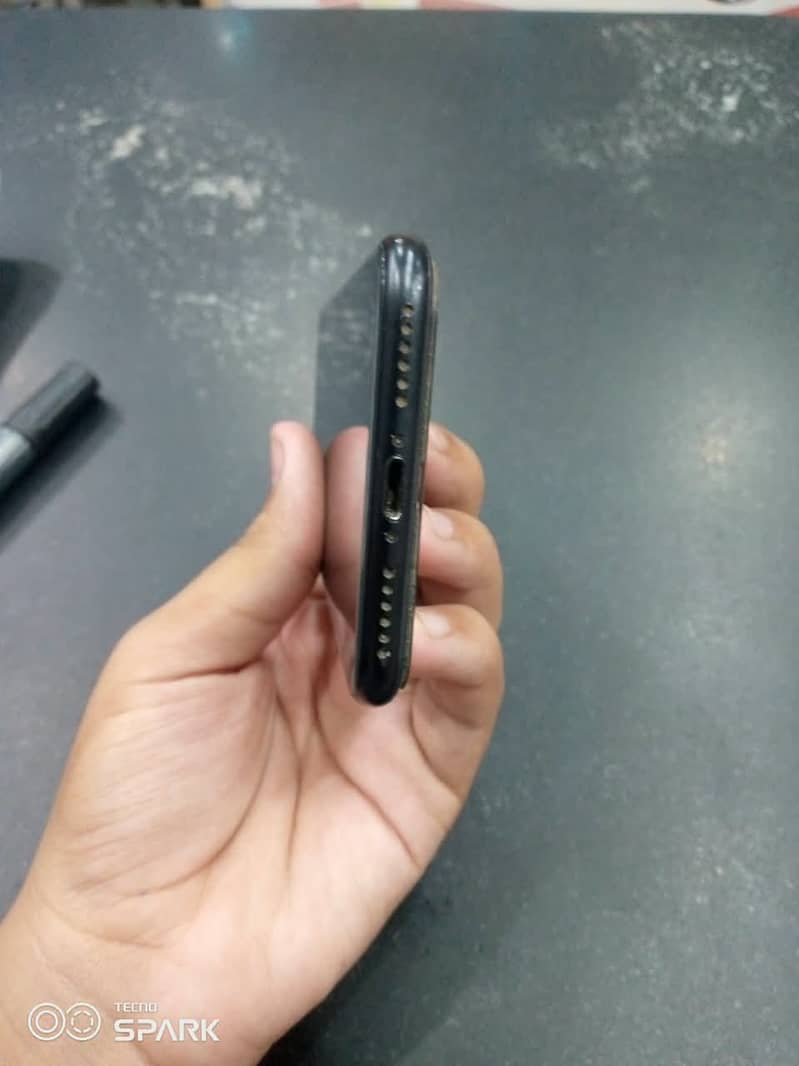 Apple iPhone SE 4