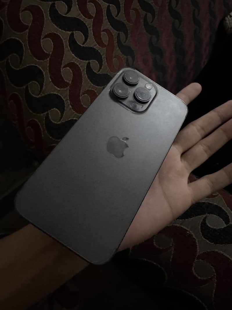 Apple iPhone 14 Pro Max 5