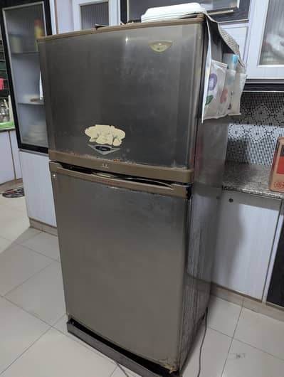 Dawlance fridge