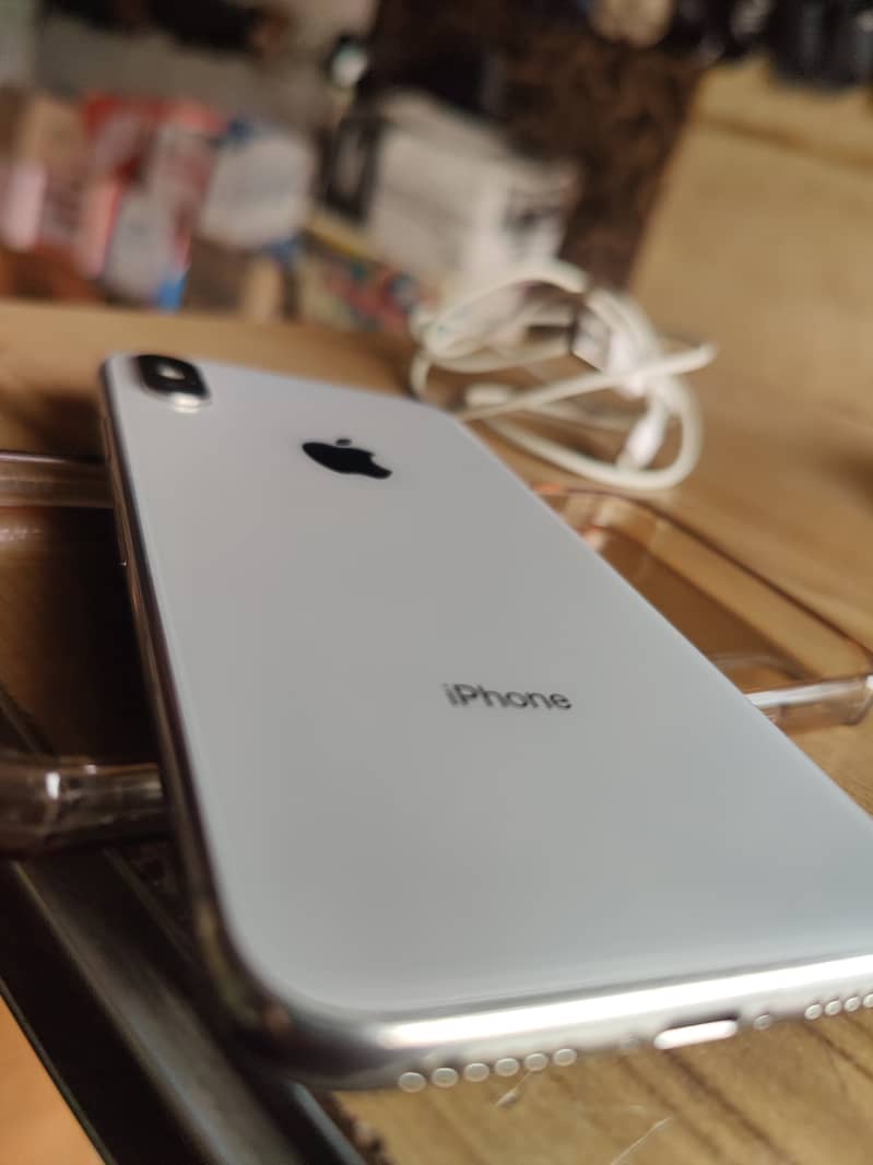 Apple iPhone X 2