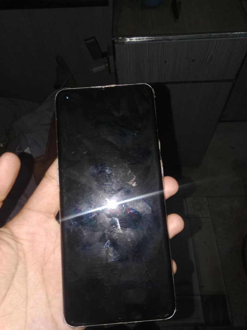 One Plus 9 Pro 5