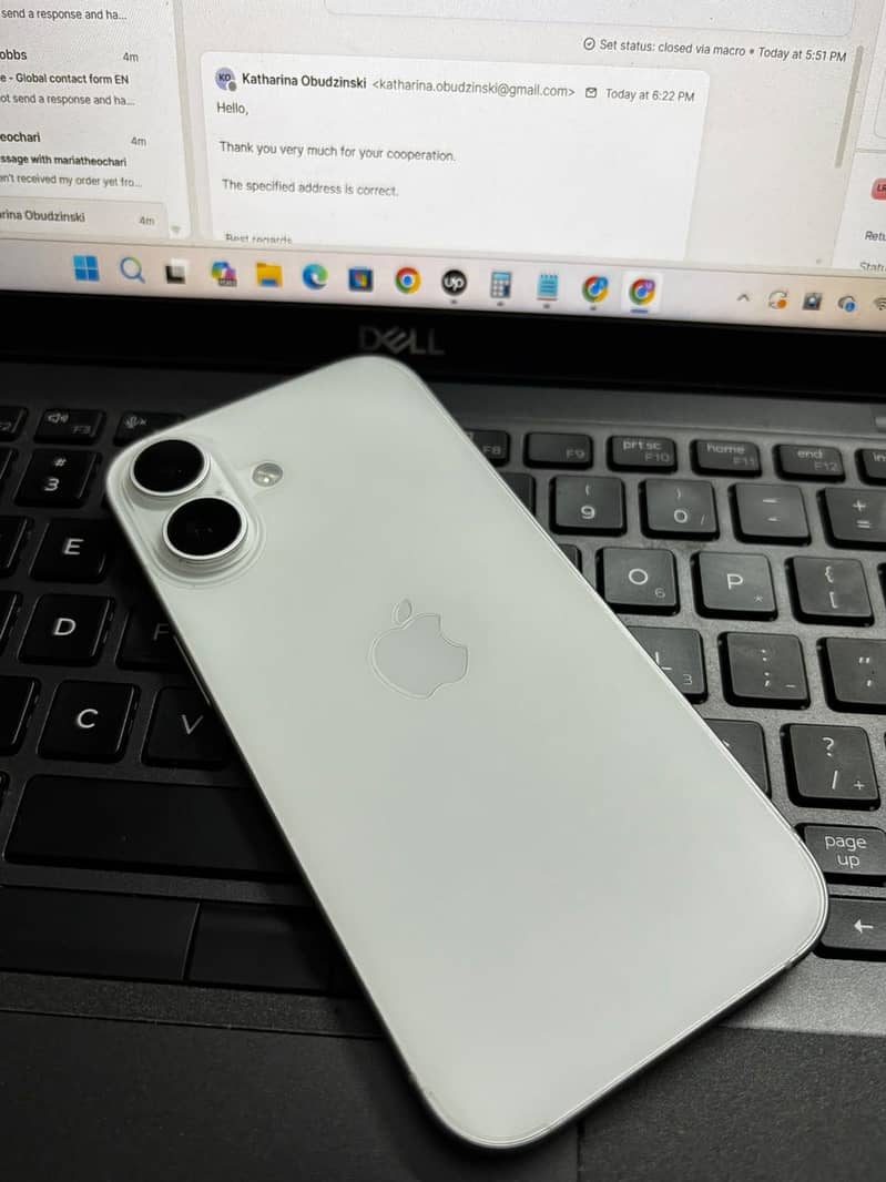 Apple iPhone 17 0