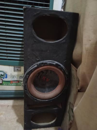 woofer and amplifier for sale condition is good