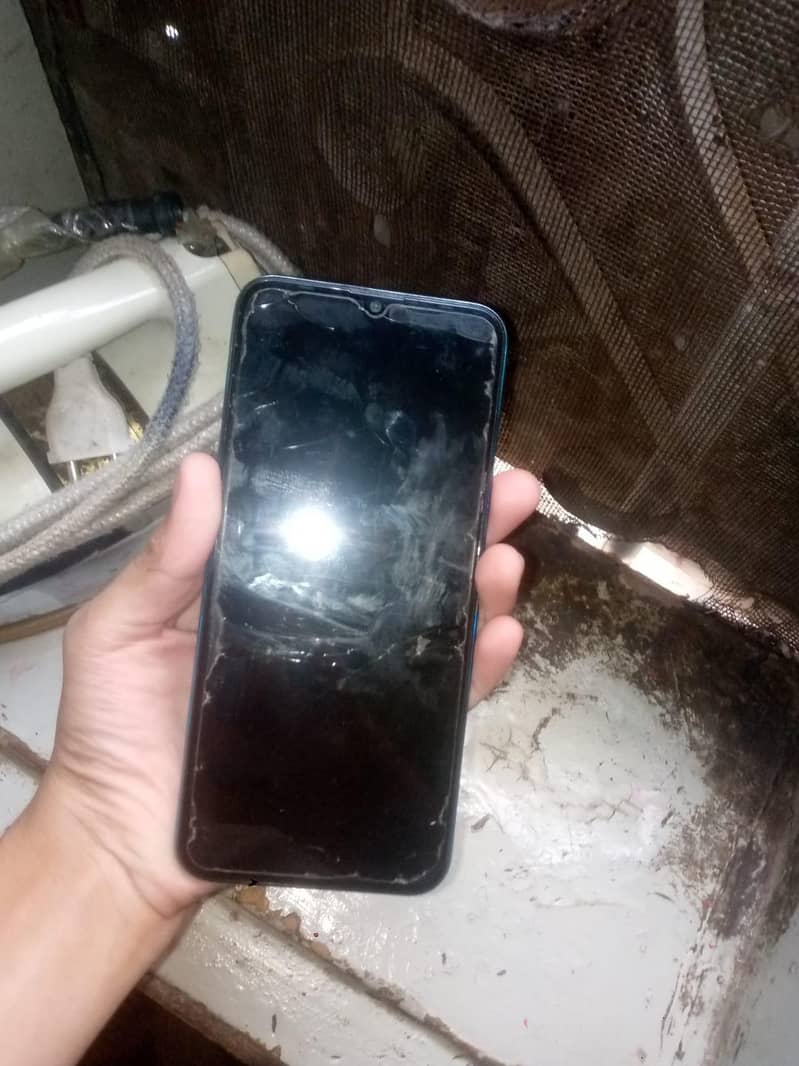 Tecno Spark 4 3